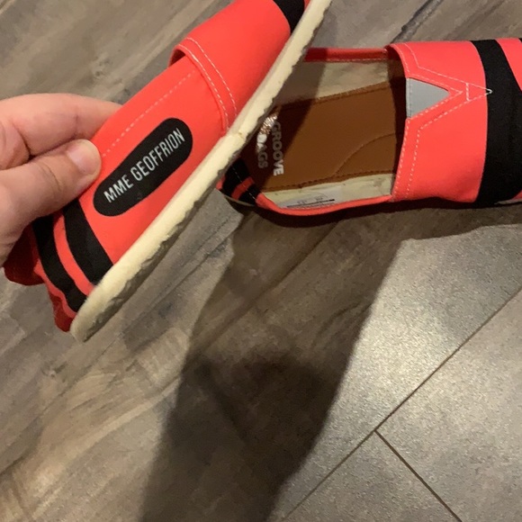 Crayola shoes - Picture 2 of 3